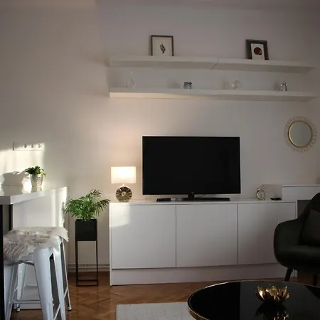 Apartament M2 Apartman