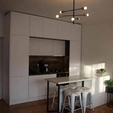 Apartament M2 Apartman *
