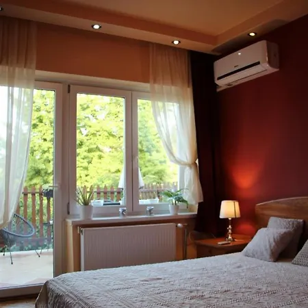 M2 Apartman Apartament *
