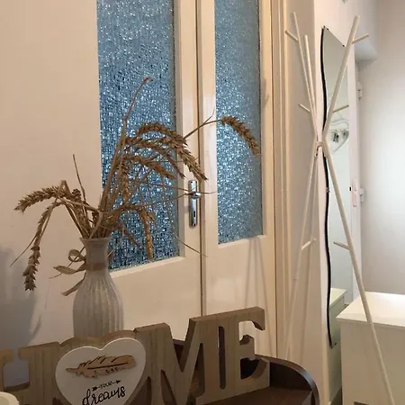 M2 Apartman Apartament *
