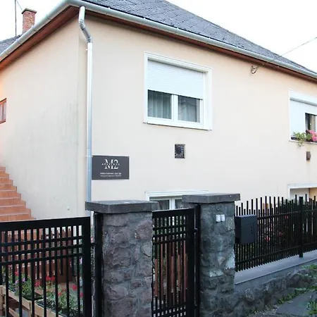 M2 Apartman Apartment Eger