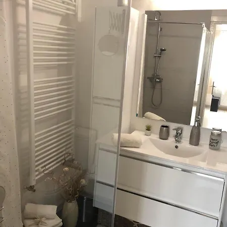 Apartment M2 Apartman *